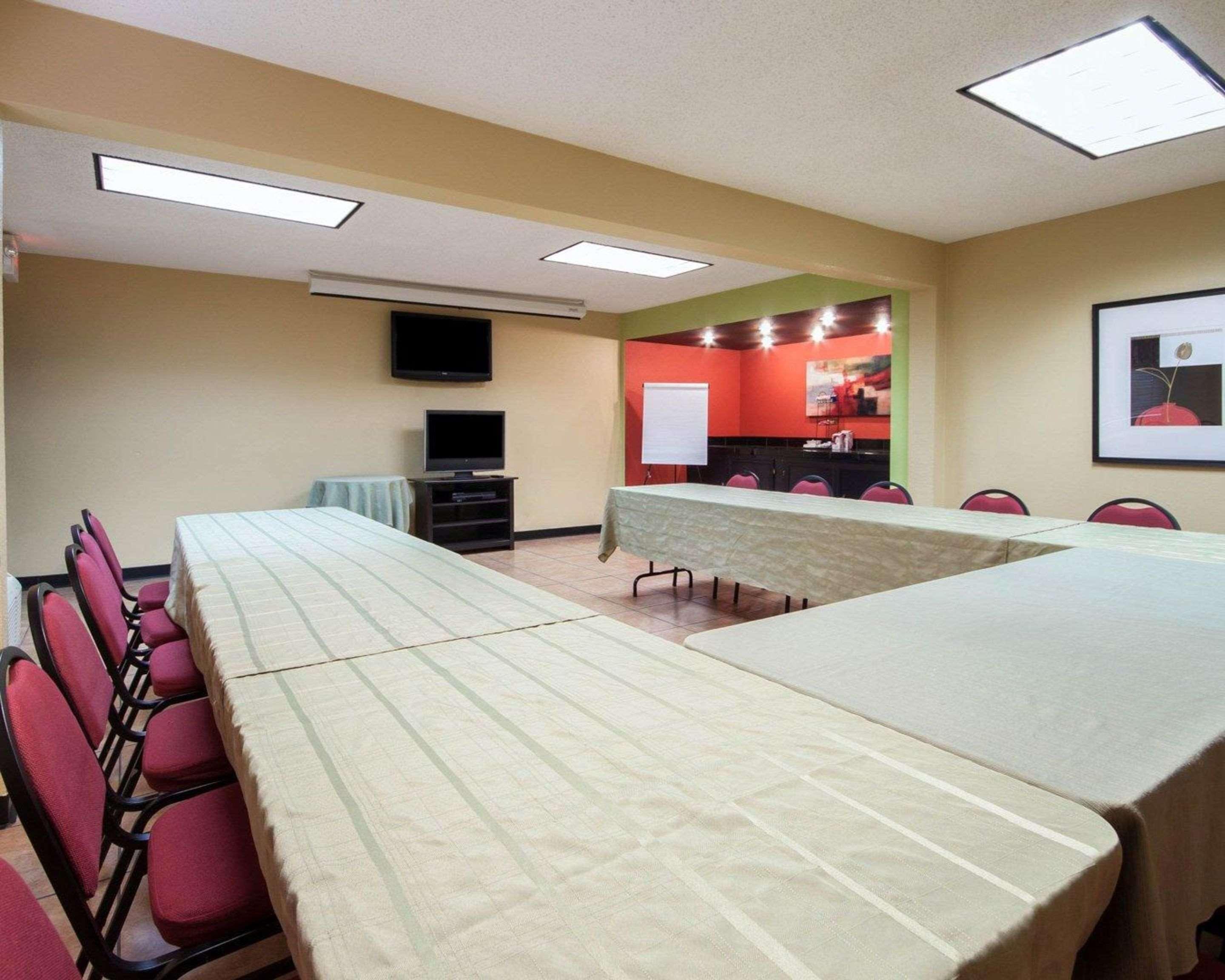 Quality Inn Airport East El Paso Extérieur photo